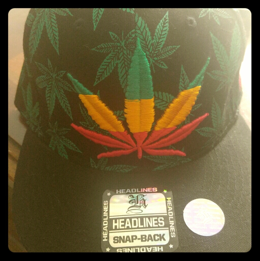 HEADLINE SNAPBACK